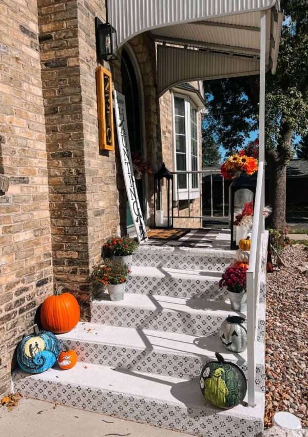 How to Successfully Paint Your Porch!